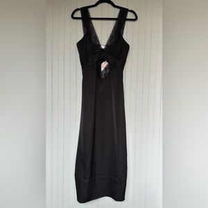 Meshki Sexy Midi Cut Out Dress XS